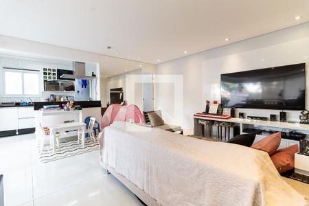 Sala de apartamento à venda com 3 quartos, 122m² em Vila Gumercindo, São Paulo