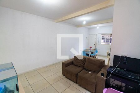 Casa à venda com 185m², 5 quartos e 2 vagasCasa 1 - Sala