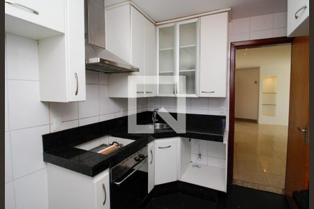 Cozinha  de apartamento à venda com 4 quartos, 159m² em Nova Suíça, Belo Horizonte