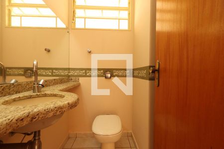 Lavabo  de casa para alugar com 3 quartos, 165m² em Jardim California, Ribeirão Preto