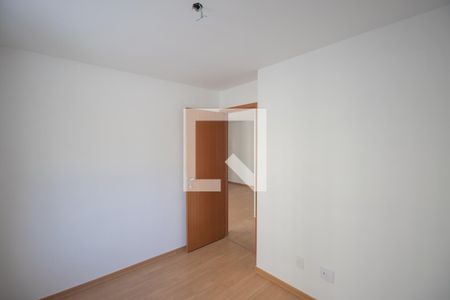 Quarto 2 de apartamento para alugar com 2 quartos, 46m² em Colubande, São Gonçalo