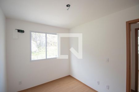 Quarto 1 de apartamento para alugar com 2 quartos, 46m² em Colubande, São Gonçalo