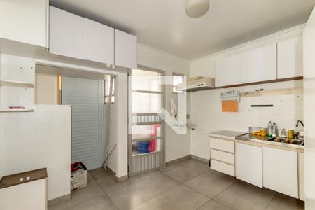 Cozinha de apartamento à venda com 2 quartos, 105m² em Vila Uberabinha, São Paulo