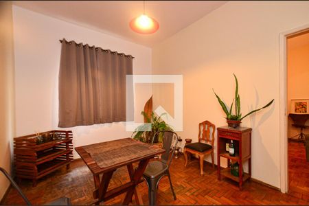 Sala de apartamento à venda com 3 quartos, 112m² em Carmo, Belo Horizonte