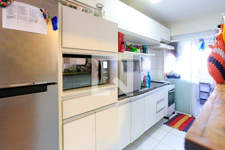 Cozinha de apartamento à venda com 2 quartos, 77m² em Jardim Arpoador, São Paulo