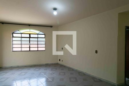 Apartamento para alugar com 3 quartos, 110m² em Glória, Belo Horizonte