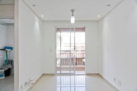 Sala de apartamento para alugar com 2 quartos, 50m² em Loteamento City Jaragua, São Paulo