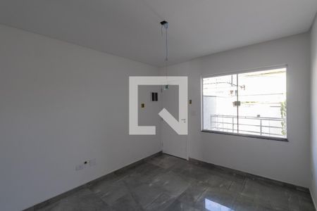 Casa à venda com 160m², 3 quartos e 6 vagasSala