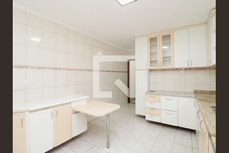 Cozinha de casa para alugar com 3 quartos, 120m² em Parque Casa de Pedra, São Paulo