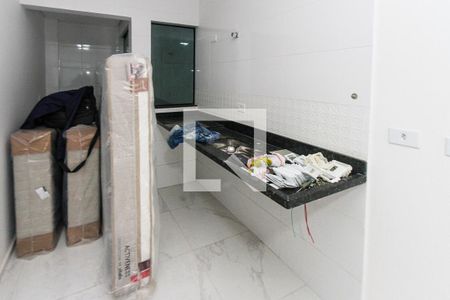 Cozinha de apartamento para alugar com 2 quartos, 44m² em Vila Ema, São Paulo