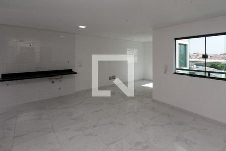 Sala e Cozinha de apartamento à venda com 2 quartos, 57m² em Vila Ema, São Paulo