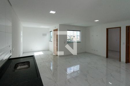 Sala e Cozinha de apartamento à venda com 2 quartos, 57m² em Vila Ema, São Paulo