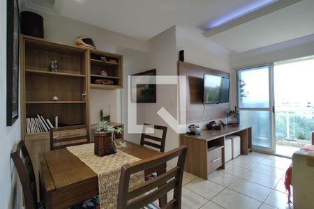 Sala de apartamento à venda com 2 quartos, 60m² em Pechincha, Rio de Janeiro