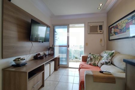 Sala de apartamento à venda com 2 quartos, 60m² em Pechincha, Rio de Janeiro