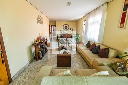 Apartamento à venda com 158m², 4 quartos e 4 vagasSala