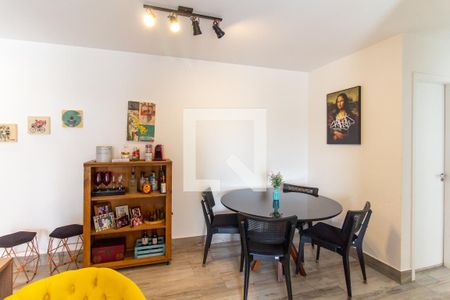 Sala de apartamento à venda com 2 quartos, 75m² em Vila Ipojuca , São Paulo