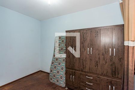 Quarto 1 de casa para alugar com 2 quartos, 120m² em Vila Cavaton, São Paulo