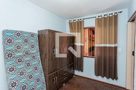 Quarto 1 de casa para alugar com 2 quartos, 120m² em Vila Cavaton, São Paulo