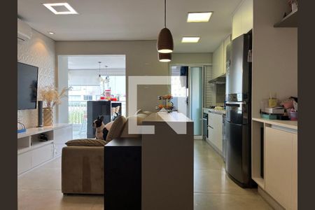 Sala de apartamento à venda com 2 quartos, 84m² em Parque Industrial Tomas Edson, São Paulo