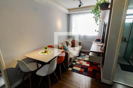 Sala de apartamento à venda com 2 quartos, 50m² em Jardim Leonor, São Paulo