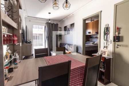 Sala de apartamento à venda com 3 quartos, 59m² em Vila Amália (zona Norte), São Paulo