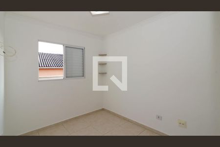 Suíte 2 de casa de condomínio para alugar com 2 quartos, 80m² em Vila Euthalia, São Paulo