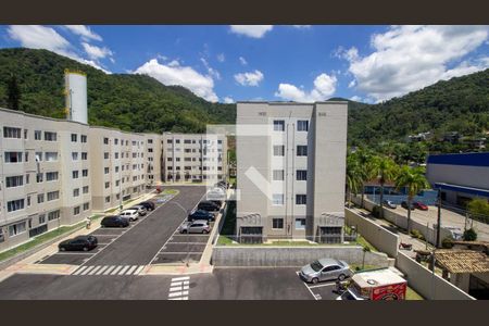 Vista da Sala de apartamento para alugar com 2 quartos, 43m² em Vargem Grande, Rio de Janeiro