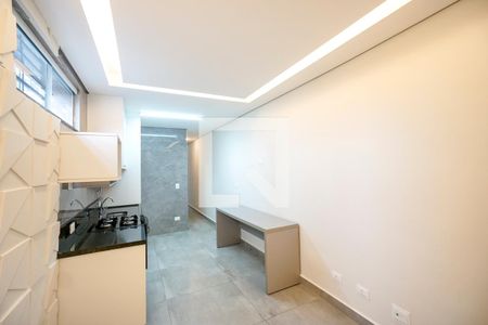 Sala e cozinha de apartamento à venda com 2 quartos, 65m² em Chácara Califórnia, São Paulo