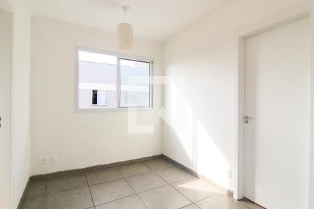 Sala de apartamento para alugar com 2 quartos, 34m² em Guaianazes, São Paulo