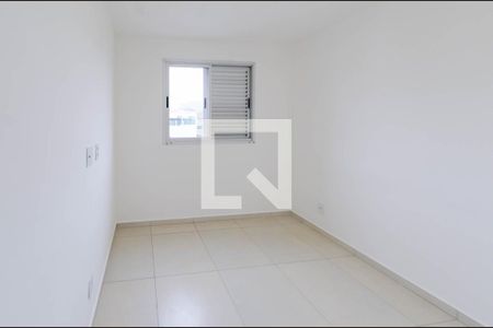 Suíte de apartamento para alugar com 2 quartos, 60m² em Buritis, Belo Horizonte