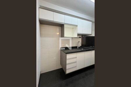 Cozinha de apartamento à venda com 3 quartos, 74m² em Tamboré, Barueri