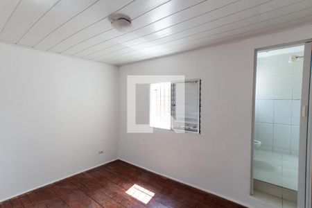 Suíte   de casa para alugar com 2 quartos, 70m² em Vila Paiva, São Paulo