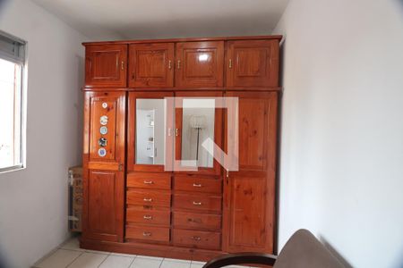 Quarto 2 de casa de condomínio à venda com 2 quartos, 47m² em Rio Branco, Canoas