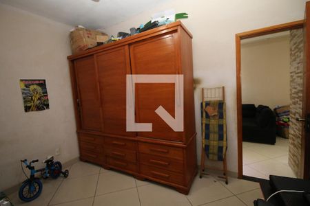 Quarto 2 de casa para alugar com 3 quartos, 100m² em Brás de Pina, Rio de Janeiro