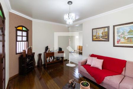 Sala de casa à venda com 3 quartos, 235m² em Santa Amelia, Belo Horizonte