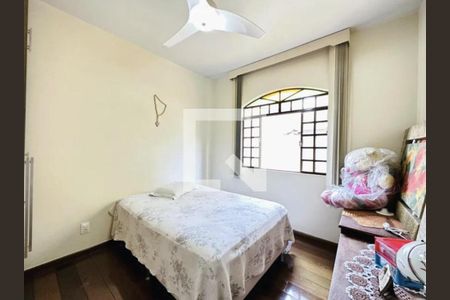 Quarto 1 de casa à venda com 3 quartos, 235m² em Santa Amelia, Belo Horizonte