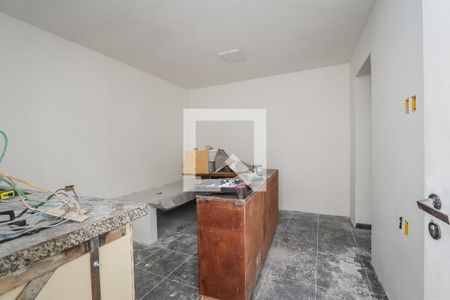 Sala/Cozinha de casa para alugar com 1 quarto, 30m² em Jardim Monte Alegre, Taboão da Serra