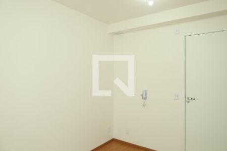 Sala de apartamento para alugar com 2 quartos, 42m² em Vila Carmosina, São Paulo