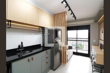 Sala/Cozinha de apartamento à venda com 1 quarto, 32m² em Vila Mazzei, São Paulo