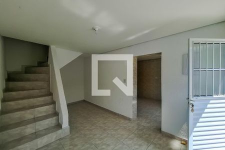 Casa para alugar com 2 quartos, 60m² em Vila Carioca, São Paulo