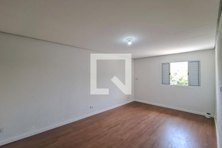 Casa para alugar com 2 quartos, 60m² em Vila Carioca, São Paulo