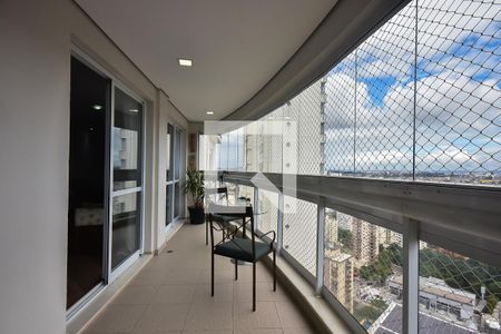 Varanda de apartamento à venda com 3 quartos, 180m² em Panamby, São Paulo