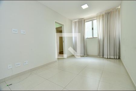 Sala de estar de apartamento para alugar com 2 quartos, 80m² em Serra, Belo Horizonte