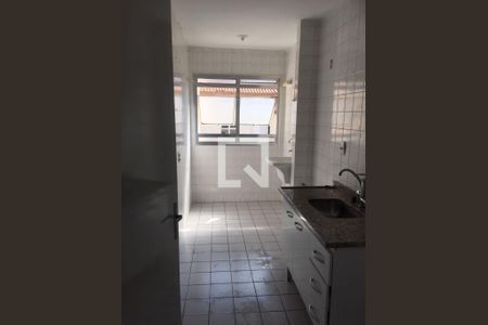 Cozinha de apartamento à venda com 2 quartos, 54m² em Jardim Gazuza, Diadema