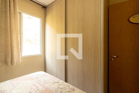 Quarto 1 de apartamento para alugar com 2 quartos, 57m² em Jardim Isis, Cotia