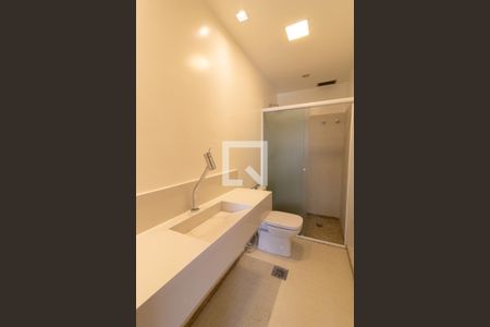 banheiro/ quarto 1 de apartamento para alugar com 4 quartos, 400m² em Fazenda São Quirino, Campinas