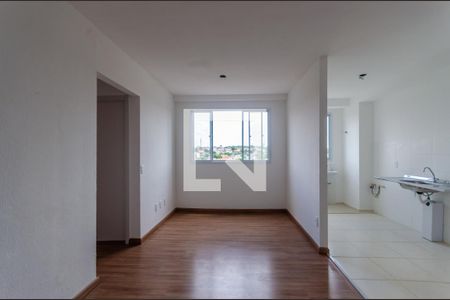 Sala de apartamento para alugar com 2 quartos, 52m² em Serrano, Belo Horizonte