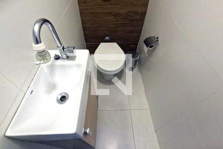 Lavabo de apartamento para alugar com 3 quartos, 148m² em Boqueirão, Santos