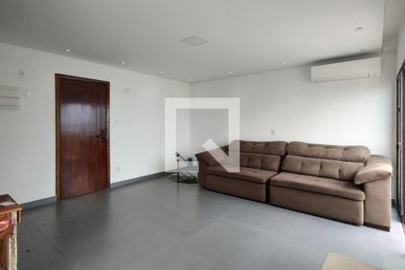 Sala de apartamento para alugar com 2 quartos, 120m² em Maracanã, Praia Grande