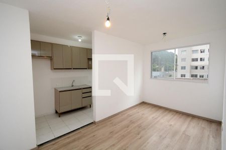 Sala de apartamento para alugar com 2 quartos, 44m² em Usina Piratininga, São Paulo